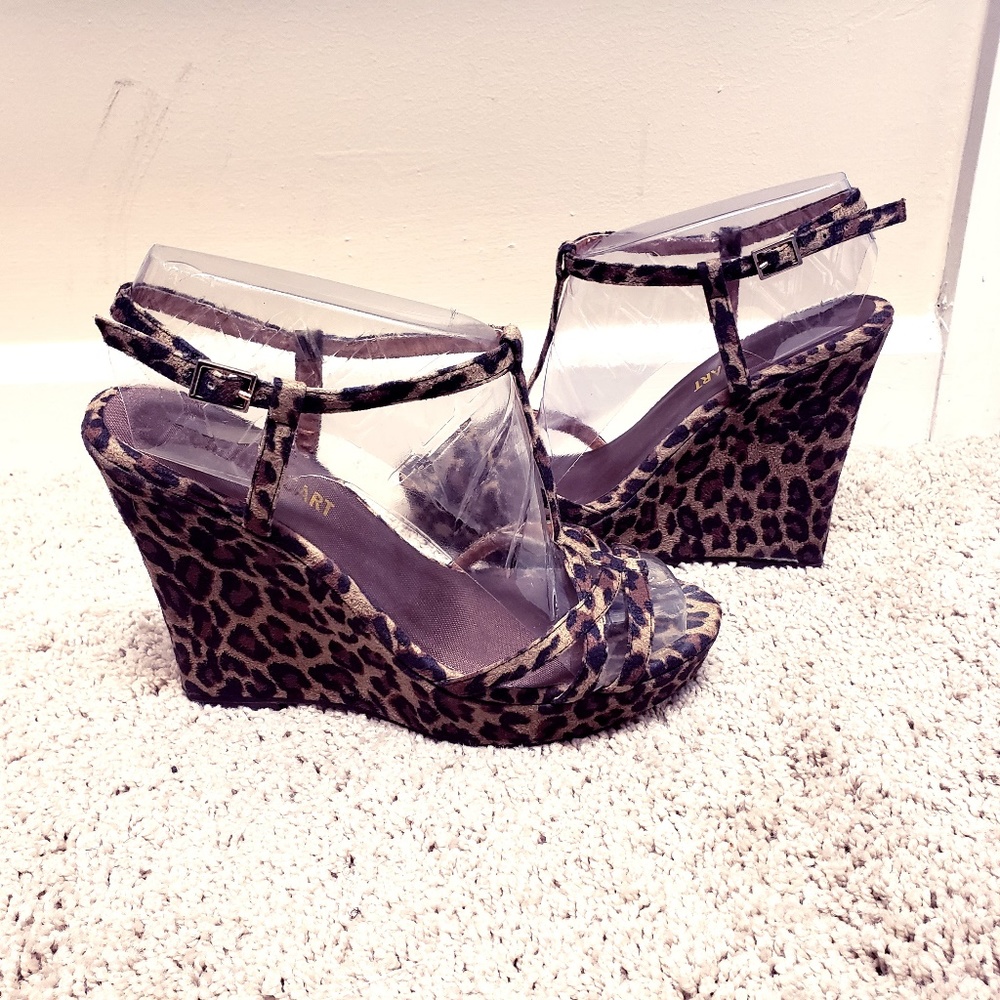 Leopard, Colin Stuart, wedge sandal, size 10